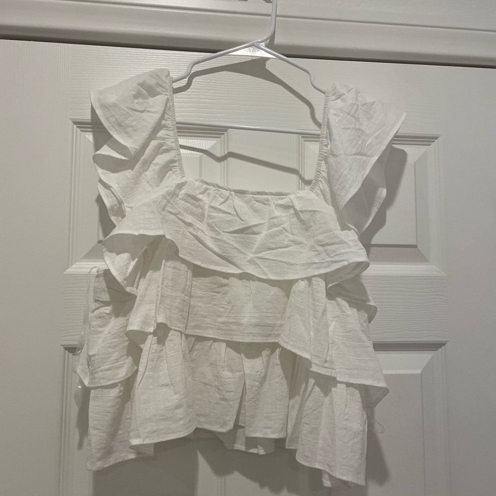 Three layered ruffle white tanktop,Brand New never wornBoutique Morning Lavender